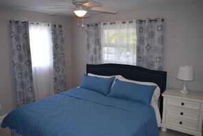 Comfort House, 2 Bedrooms | 2 bedrooms, free WiFi - Rustic Way (Jensen Beach)