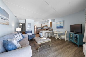 TV - Emerald Skye 11- Your Beach Trip is Calling. Book Today! (Orange Beach)