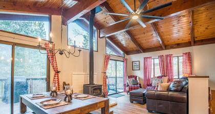Sugar Pine Retreat - Cozy w/ Central Heat!