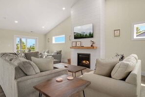 Smart TV, fireplace, books