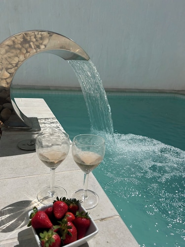 Seranova Luxury Hotel - Adults Only