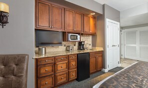 免费 WiFi、床单