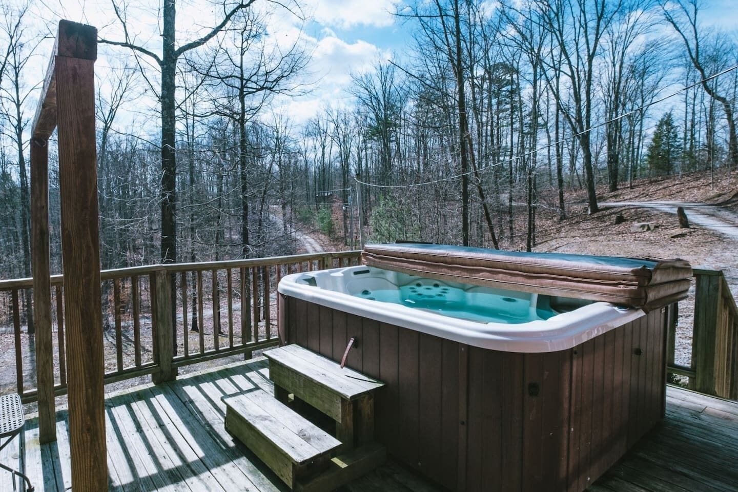 Outdoor spa tub
