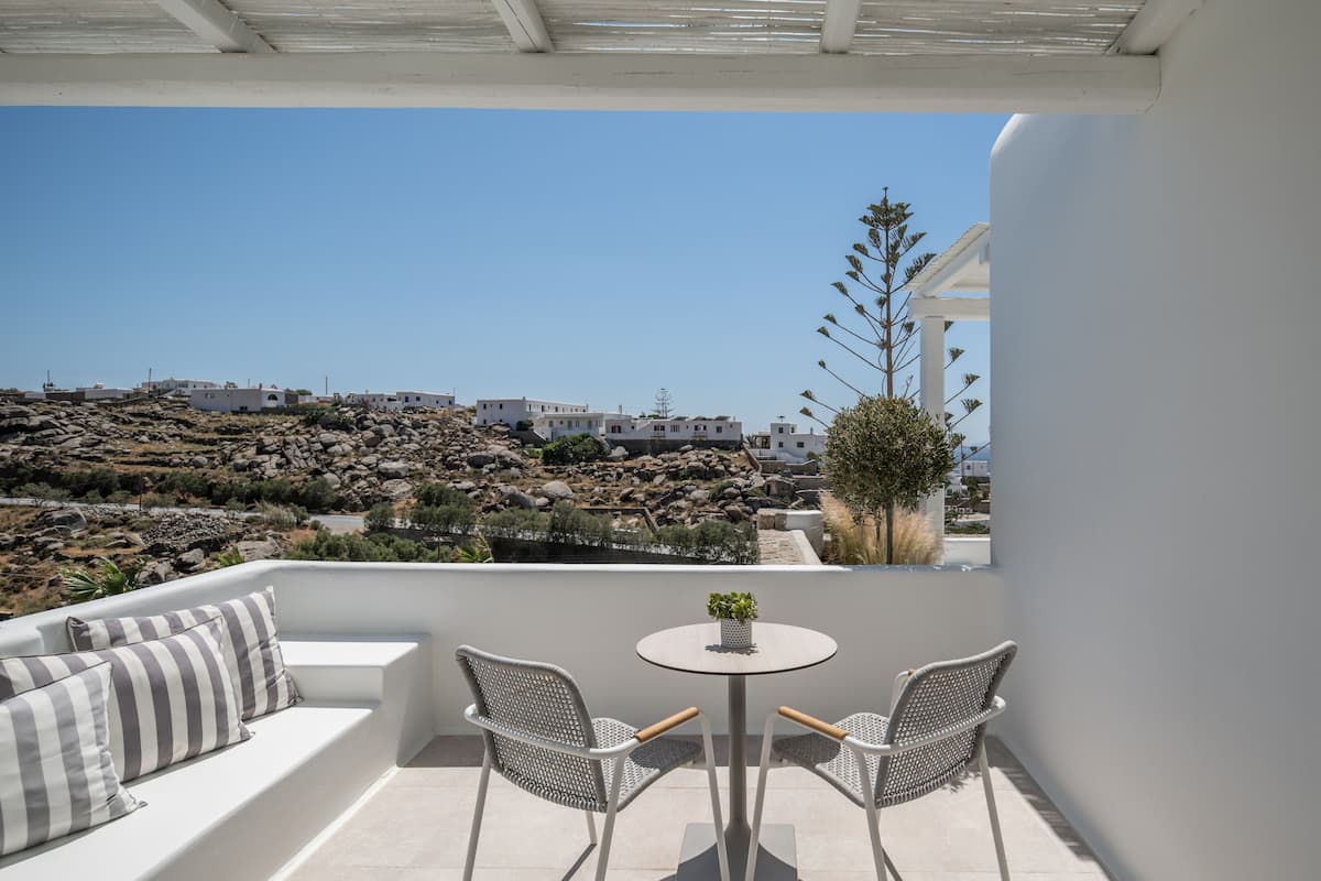 1 bedroom, in-room safe, soundproofing, free WiFi