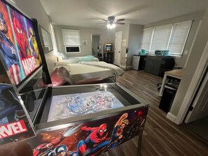 3 bedrooms, in-room safe, iron/ironing board, WiFi