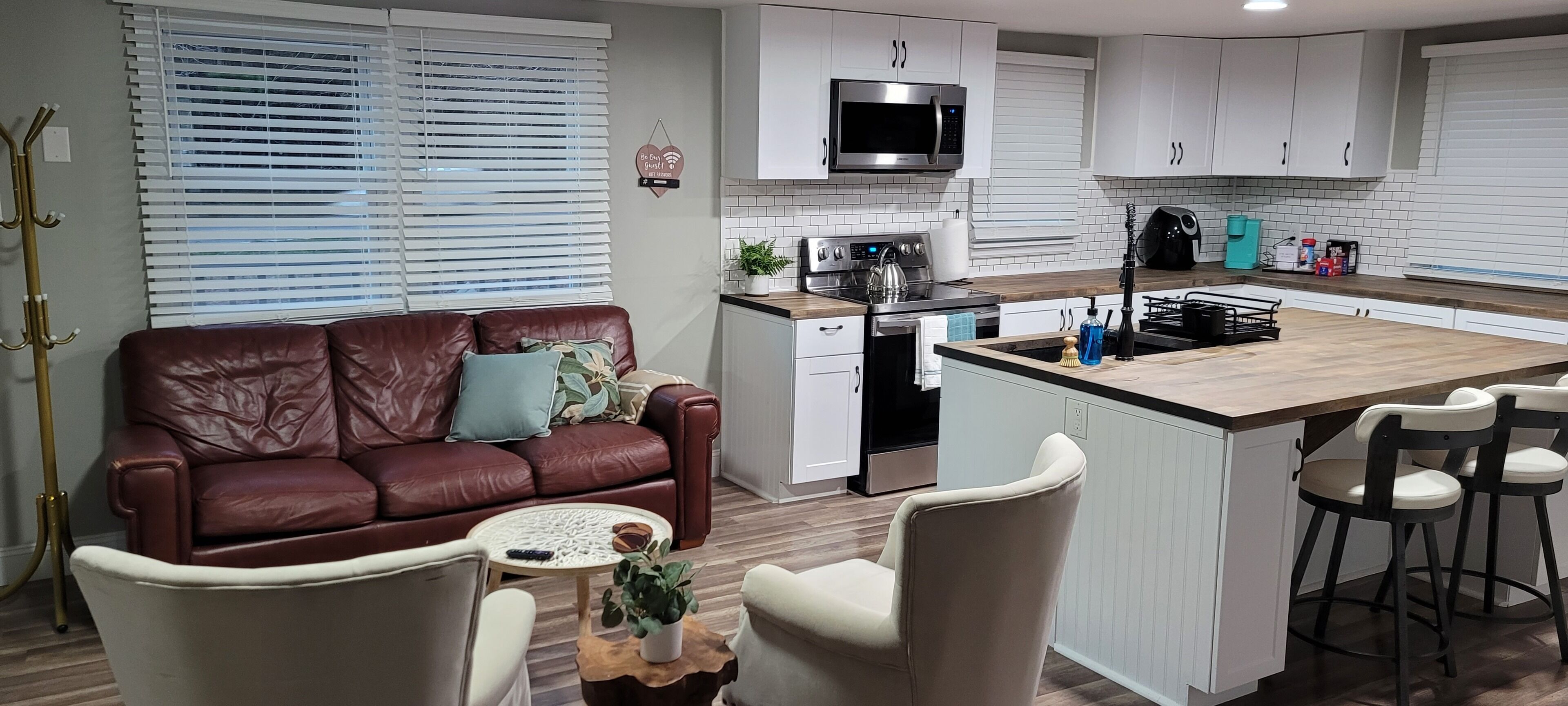 Esstisch, Kücheninsel