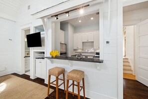 Fridge, microwave, oven, stovetop - Holiday Availability! Lake District! LSV! 5 Adult Bikes! Watercolor Amenities! (Santa Rosa Beach)