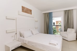 Comfort Suite | Premium bedding, minibar, laptop workspace, free WiFi - Costa Luvi Hotel (Bodrum)