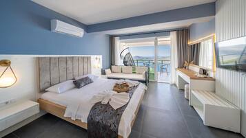 Habitación Deluxe | Ropa de cama de alta calidad, minibar, caja fuerte