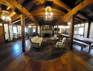 Smart TV, fireplace - Drumore Mill is amazingly beautiful. One has to see it to believe it. (Drumore)