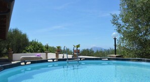 Piscina all'aperto