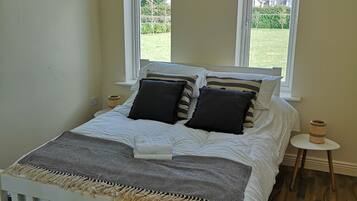 House, Multiple Beds | 2 bedrooms, iron/ironing board, free WiFi, bed sheets