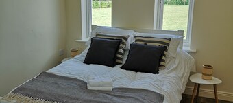 2-bed House Outside Athy