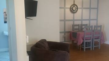 House, Multiple Beds | Living room