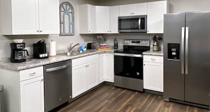 Brand new, conveniently located 2 bedroom apartment in Marion, KY