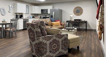 Brand new, conveniently located 2 bedroom apartment in Marion, KY