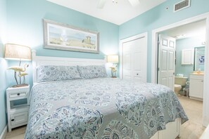 2 bedrooms, free WiFi, bed sheets - 16th Floor BEAUTIFUL 2BR 2BA at the Boardwalk!! (Panama City Beach)