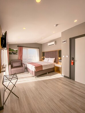 Panoramic Room, Multiple Beds, Non Smoking, Mountain View | Premium bedding, free minibar items, individually decorated - L'opera Deluxe Hotel (Edremit)