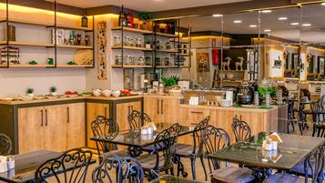 Tägliches inbegriffenes Frühstücksbuffet