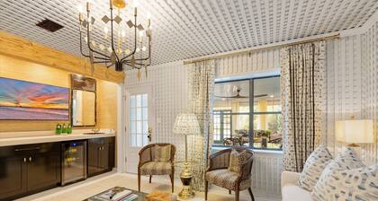 Le Hibou Blanc (A) - Fairhope: Laid-back Sophistication