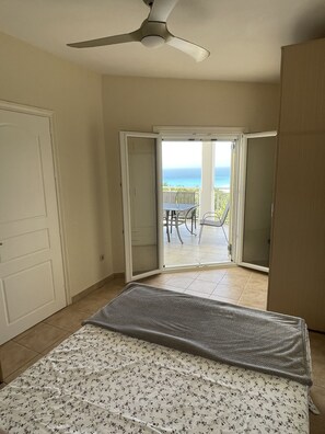 5 bedrooms, iron/ironing board, travel crib, free WiFi