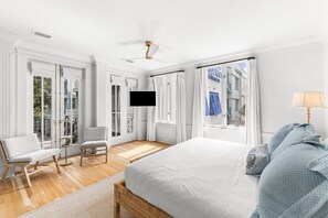 5 chambres, fer et planche à repasser, accès au Wi-Fi (inclus)