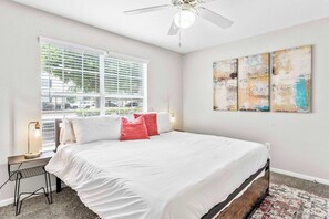 2 bedrooms, desk, iron/ironing board, WiFi