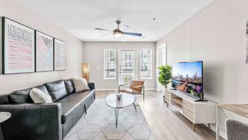 Televisión y oficina