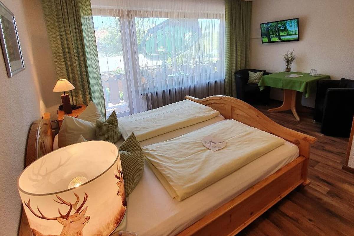 Double Room | 1 bedroom, desk, free WiFi, bed sheets