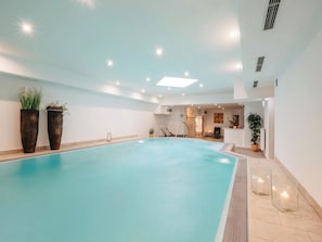 Indoor pool - Hotel zum Goldenen Anker (Windorf)