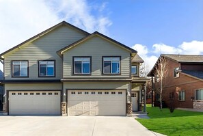 Exterior - Teton Gateway: Near Targhee, Jackson & Yellowstone (Victor)