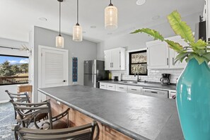 Fridge, microwave, oven, dishwasher