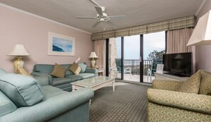 Living area - Prime Oceanfront Resort! 2BR/2BA Oceanview avail 8/08-8/15 SeaWatch Island Club! (Hilton Head Island)