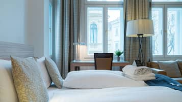 Een strijkplank/strijkijzer, gratis wifi, beddengoed