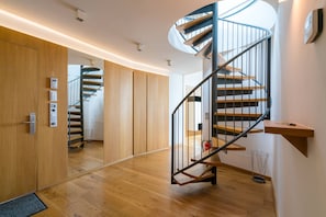 Interior - Vienna Residence, City Hall - Parliament #6420 (Vienna)