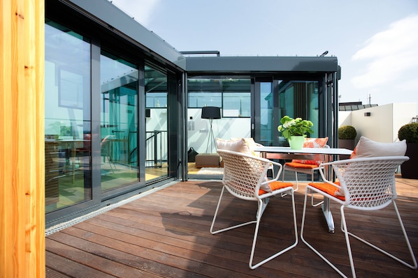 Outdoor dining - Vienna Residence, City Hall - Parliament #6420 (Vienna)