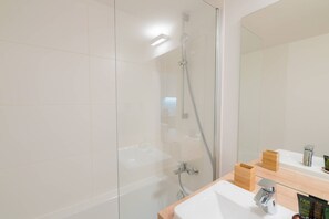 Hair dryer, towels - Vienna Residence, Hietzing - Schönbrunn #6363 (Vienna)