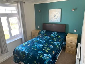 4 多间卧室、熨斗/熨衣板、免费 WiFi、床单