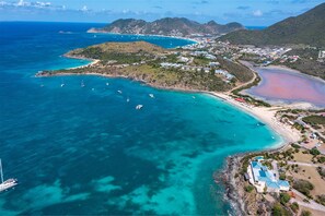 Beach nearby - Blue Sailing (3 bedrooms) - Stunning villa with ocean view, Happy Bay, St. Martin (Cupecoy)