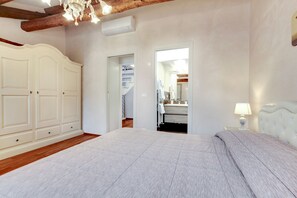 2 bedrooms, soundproofing, iron/ironing board, WiFi - The Countess of Venice (Venezia)