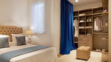 3 slaapkamers, een strijkplank/strijkijzer, gratis wifi, beddengoed