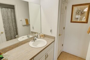 Casa, letti multipli (Daniel's Highgate Park Vacation Home) | Bagno