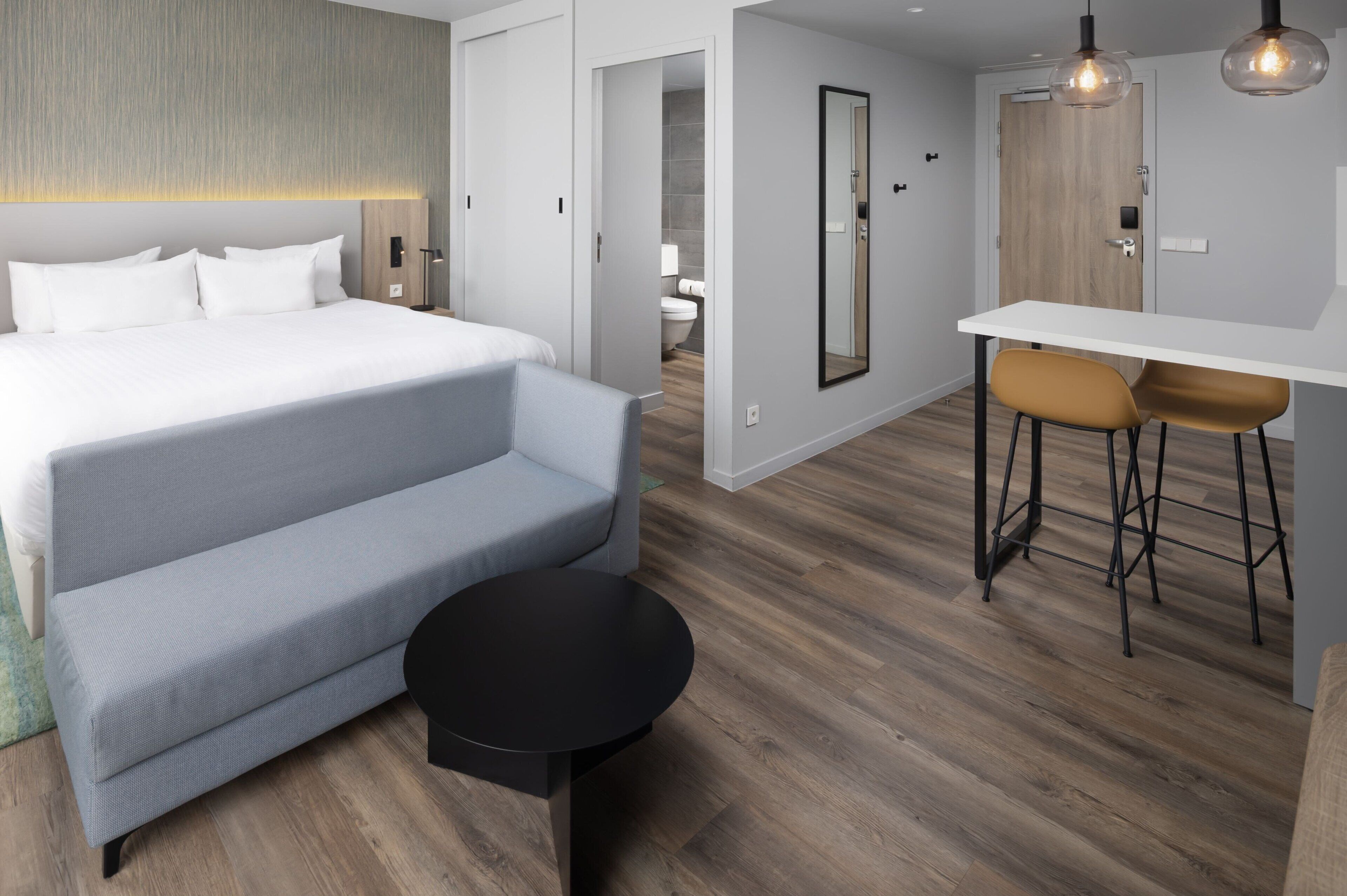 studio, 1 king bed | 1 bedroom, desk, laptop workspace, iron/ironing board