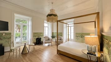 Suite dos Viscondes | Edredón, camas con efecto memoria y minibar
