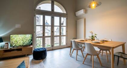 Bright and exclusive apartment in the heart of Città Alta renovated to new