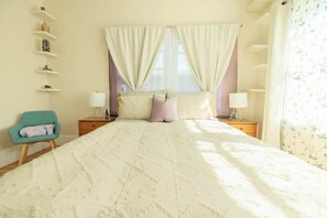 2 habitaciones, tabla de planchar con plancha, wifi y ropa de cama 