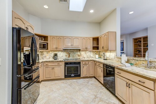 Sedona Chapel Area Charm Red Rock Views+Outdoor Dining+Near Hiking+Pets OK