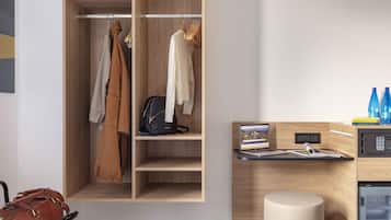 Superior-Dreibettzimmer, Nichtraucher | Kostenloses WLAN, Bettwäsche