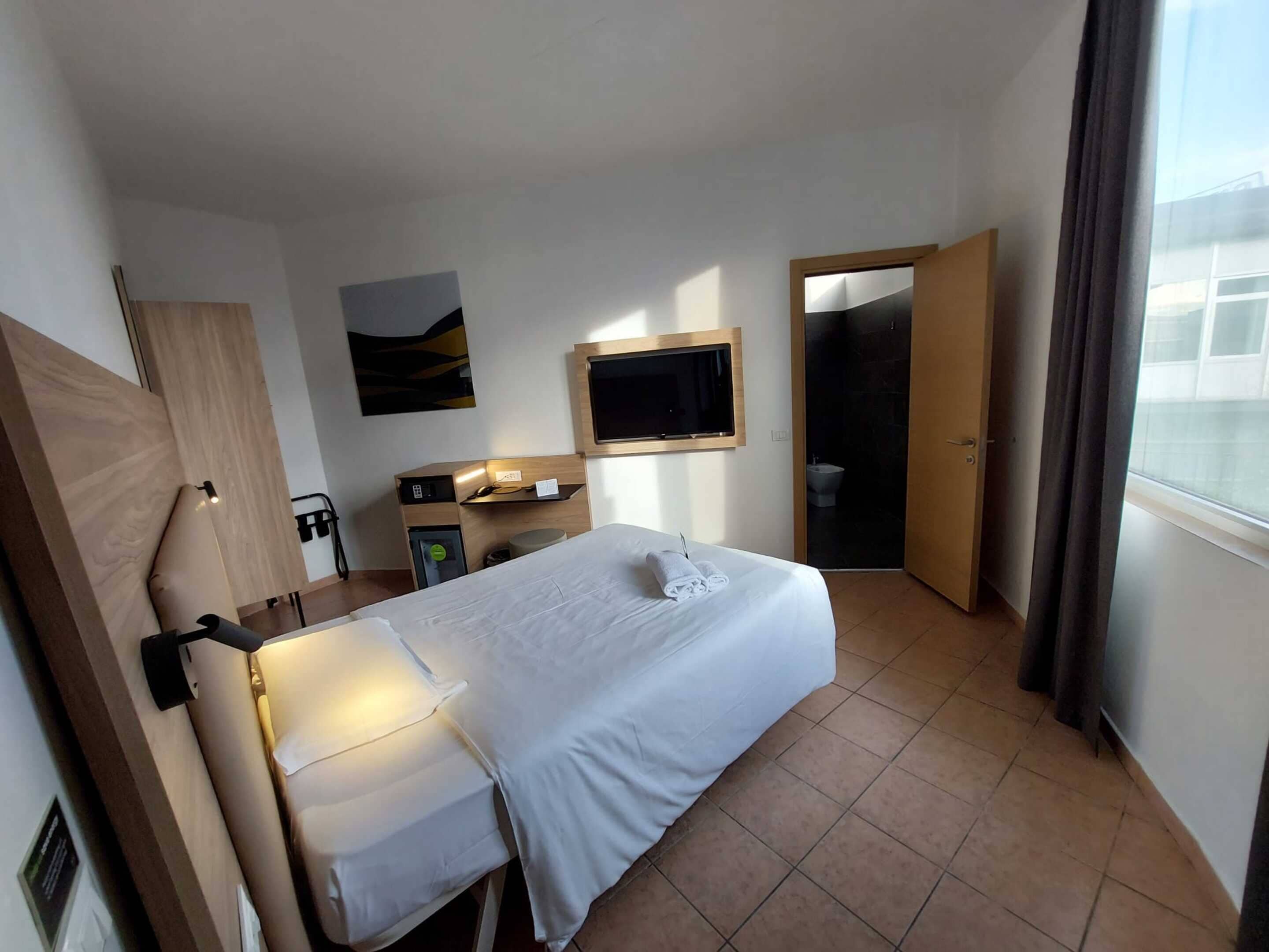 superior single room, non smoking | 1 bedroom, free wifi, bed sheets