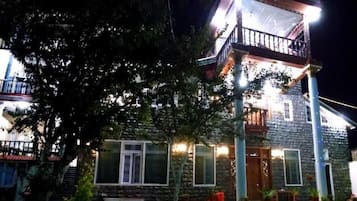 Fachada da propriedade